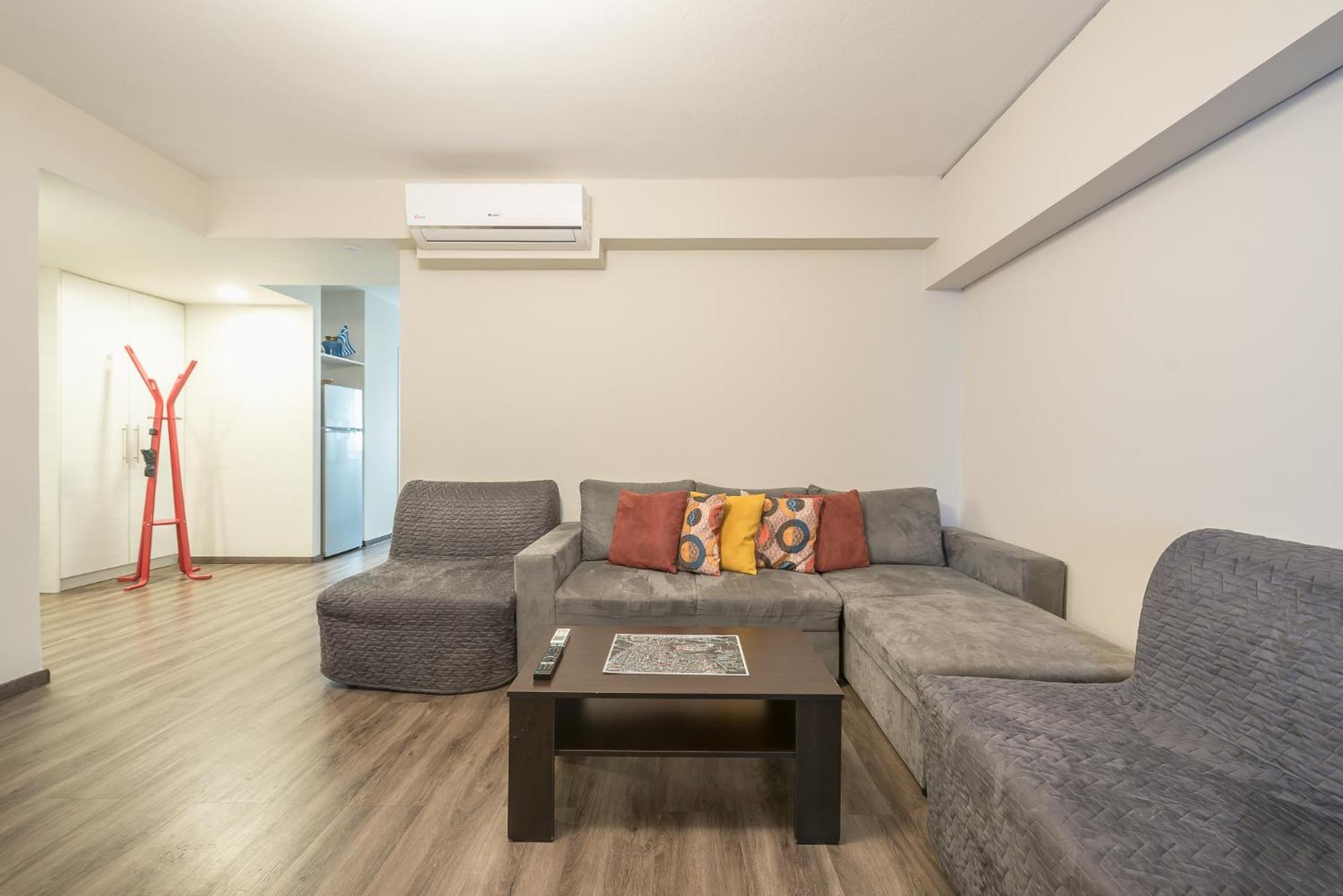 Apartment Steps From Historic Center Plaka Αθήνα Εξωτερικό φωτογραφία